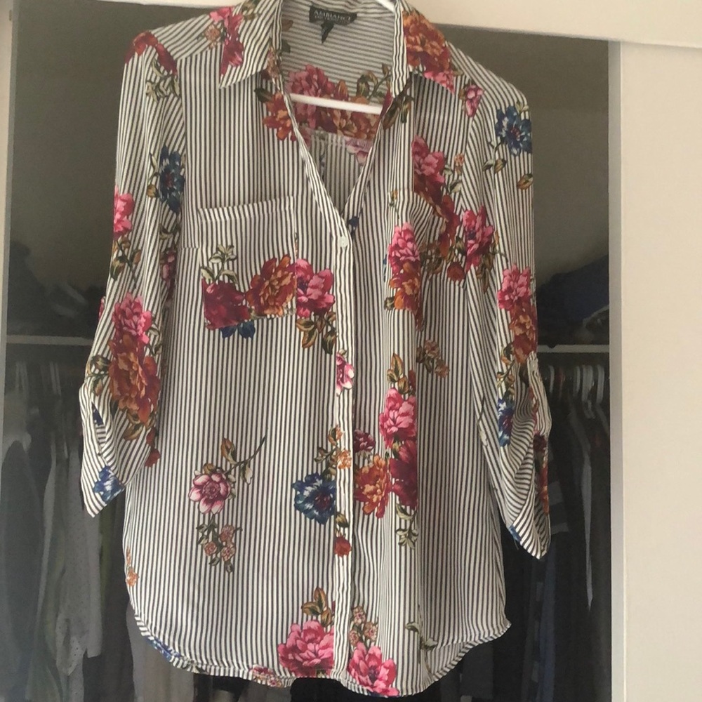 Flower print blouse